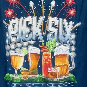 Tommy Bahama Men’s Embroidered Silk Camp Shirt SZ M Pick Six NWT $168